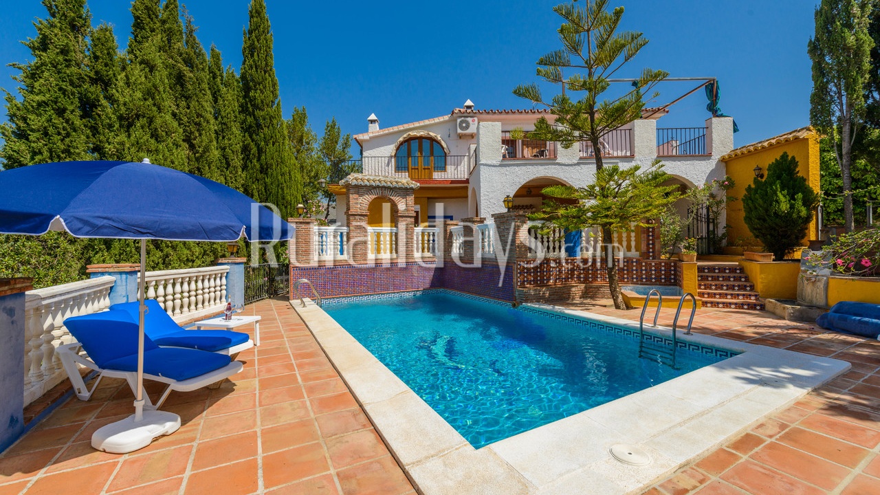 Ferienhaus an der Costa del Sol in Alcaucin, Malaga