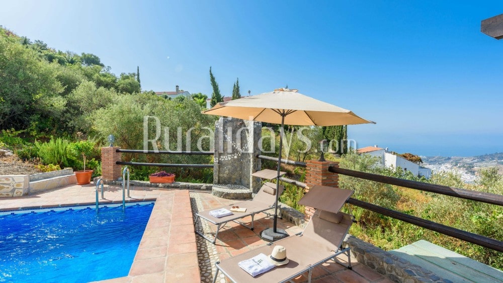 Preiswert Ferienhaus mit Blick aufs Meer in Torrox - MAL2726