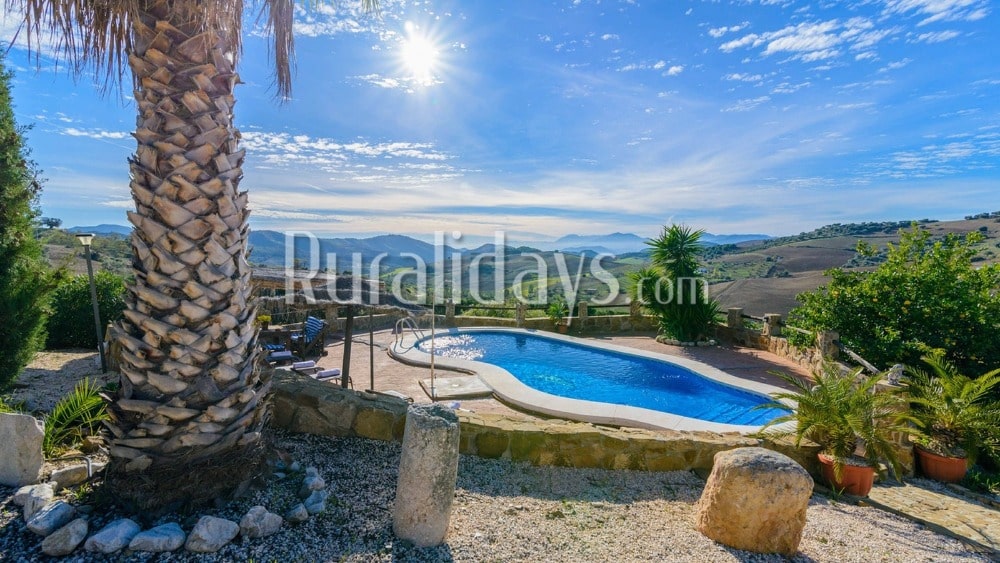 Maison de vacances pas chère avec vue sur les collines à Villanueva de la Concepción - MAL0611