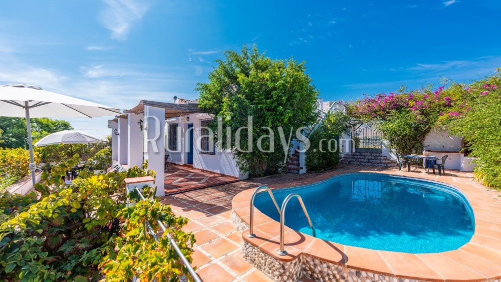 Andalusian-style villa in a private location in Frigiliana - MAL1619