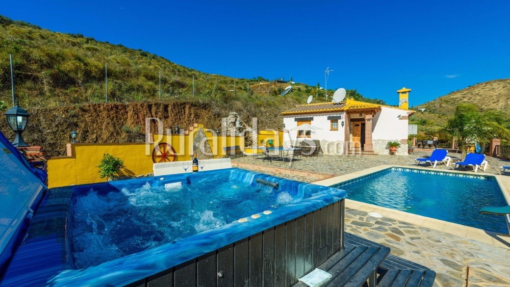 Villa avec superbe extérieur à Nerja