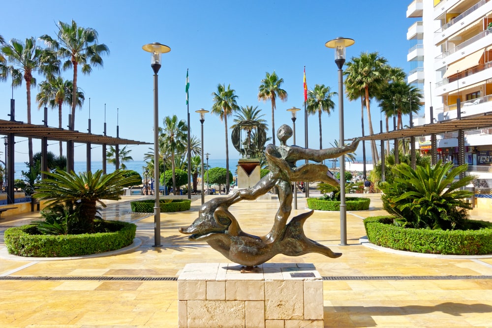 Esculptura en la Avenida del Mar en Marbella
