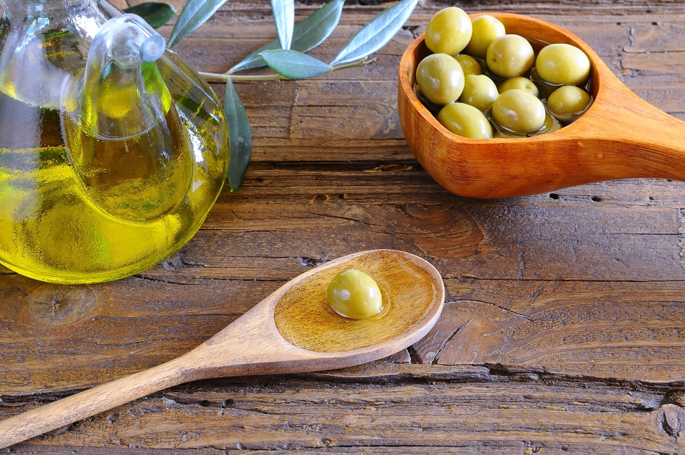Aceite de oliva durante el festival de Martos